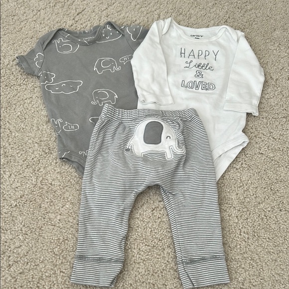 Baby Boys Clothing Bundle with Hoodie, Onesies, and Pants - Size 3-6 months - Picture 6 of 16